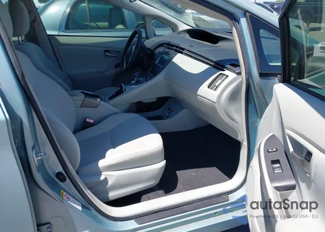 2012 Toyota Prius Two from USA, damaged, VIN JTDKN3DU3C5489588